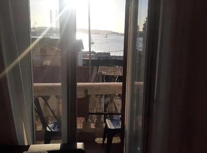 아파트 Apartment Una *